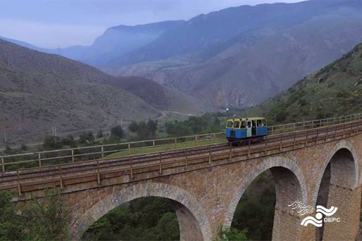 [query-result:espagetitle]